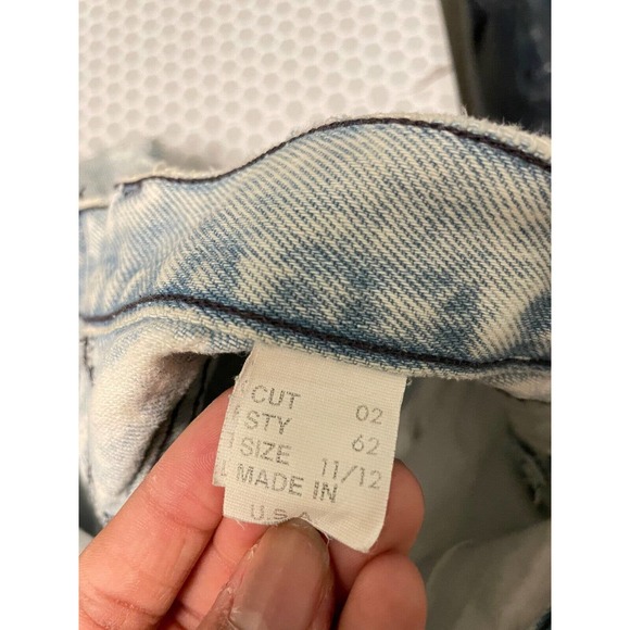 Vintage 80s Gasp Acid Wash Heavily Distressed Jeans High Waist 11/12 READ - Picture 9 of 15